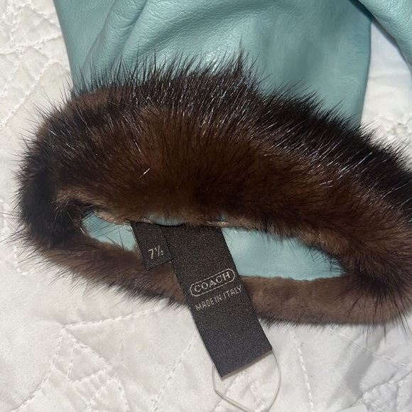 RARE VINTAGE SeaFoam Butterfly Coach Gloves Size 7 1/2 (Original Tags)[Mink Fur] - Picture 5 of 7